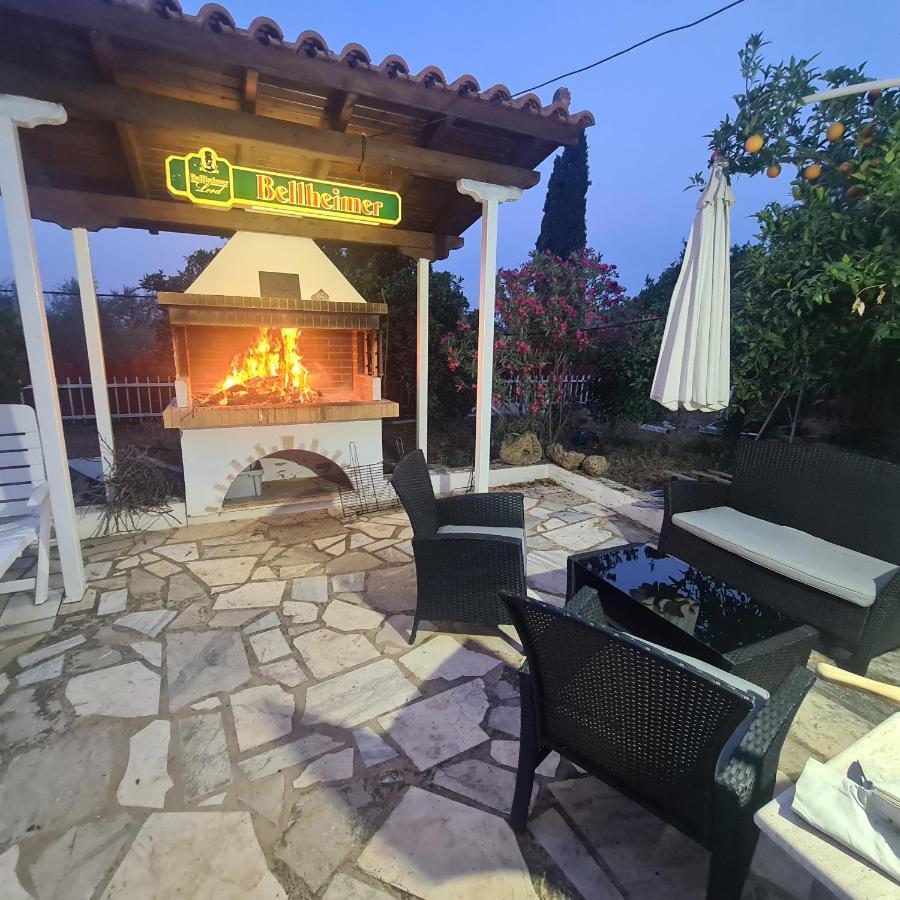 Marmara Villa Aigeira 外观 照片